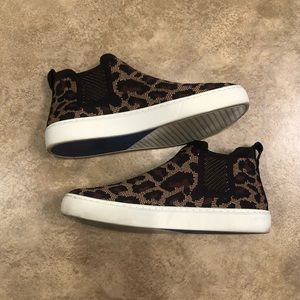 Rothy’s Chelsea Boot - size 8.5 - Wildcat